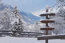 Road sign - Obereggerhof in wintertime