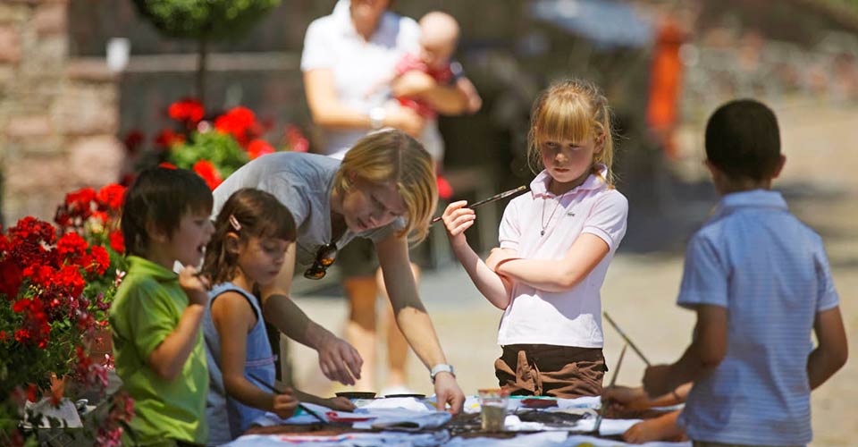 Associazione turistica Scena - programma per famiglie di Scen